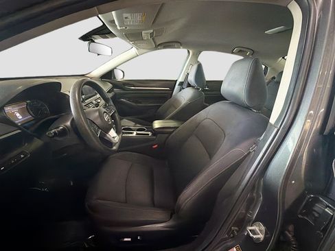 Used 2021 Nissan Altima 2.5 SV FWD image 13