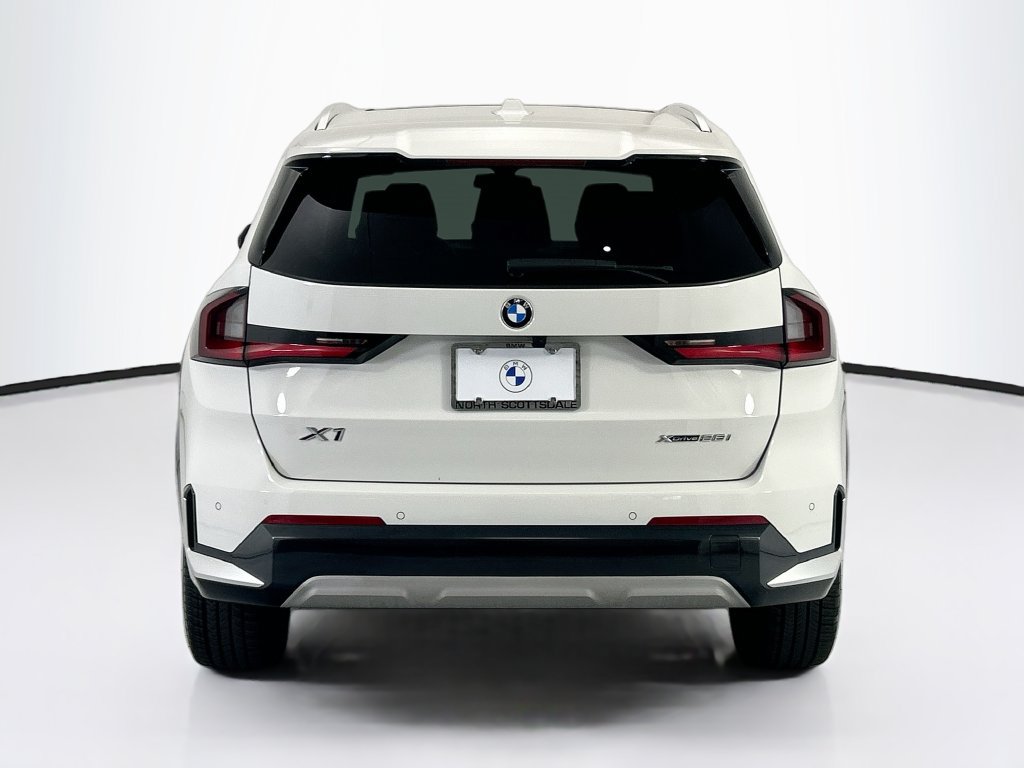 Used 2023 BMW X1 xDrive28i w/ Premium Package AWD/4WD image 6