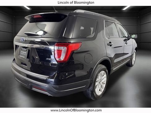 Used 2019 Ford Explorer XLT w/ Equipment Group 201A image 6