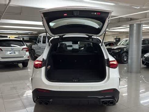 Certified 2026 Mercedes-Benz GLC 43 AMG 4MATIC image 8