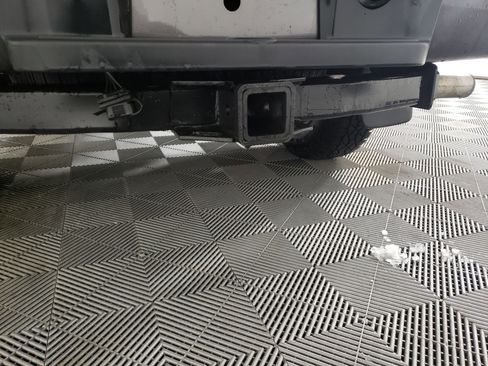 Used 2011 Ford Ranger XLT image 6