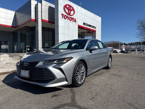 Used 2022 Toyota Avalon Limited w/ Advanced Safety Package image 1
