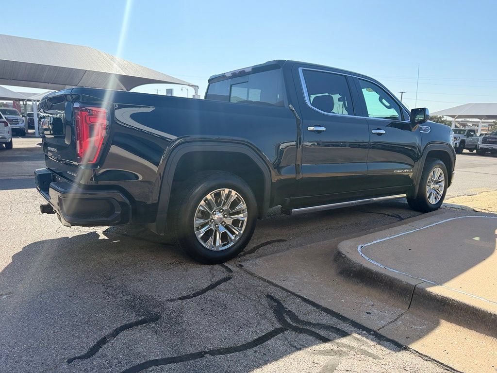 Used 2022 GMC Sierra 1500 Denali AWD/4WD image 4