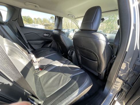 Certified 2023 Jeep Cherokee Altitude Lux image 45