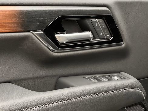 New 2026 GMC Yukon Denali w/ Denali Reserve Package image 21