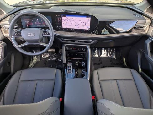 New 2025 Audi Q5 2.0T Premium Plus image 5
