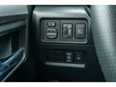 Used 2022 Toyota 4Runner SR5 image 30