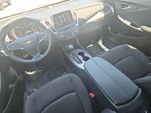 Used 2024 Chevrolet Malibu LT FWD image 22