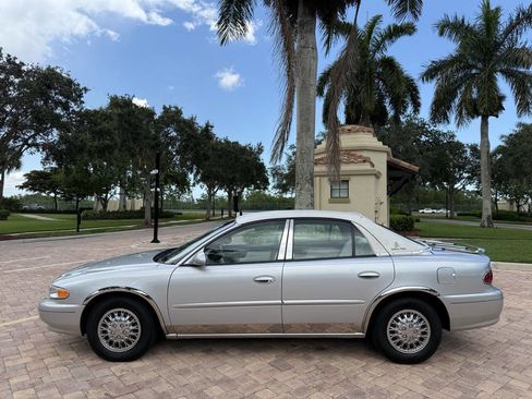 Used 2003 Buick Century Custom w/ Preferred Equipment Group 1SB FWD image 17
