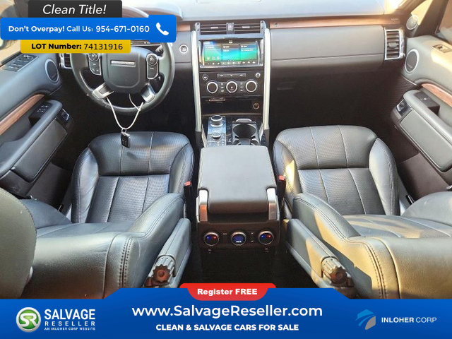 Used 2018 Land Rover Discovery HSE AWD/4WD image 11