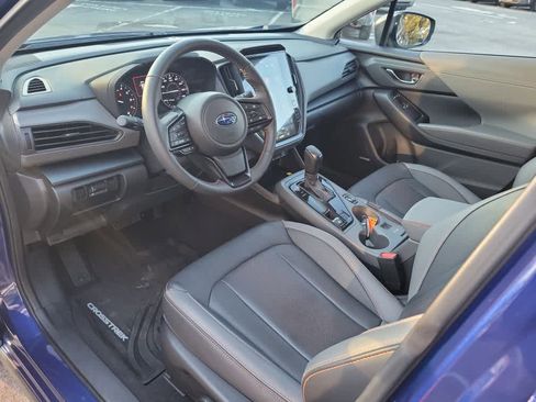 Certified 2025 Subaru Crosstrek 2.5i Limited w/ Crosstrek Mirror Package image 24