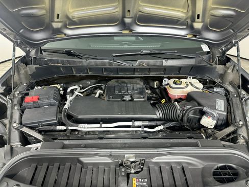 Used 2021 Chevrolet Silverado 1500 Custom AWD/4WD image 32