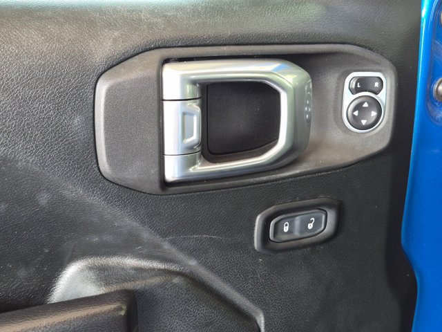Used 2021 Jeep Gladiator Sport AWD/4WD image 12