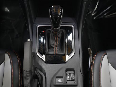 Used 2019 Subaru Crosstrek 2.0i Limited w/ Moonroof Package w/Navigation image 17