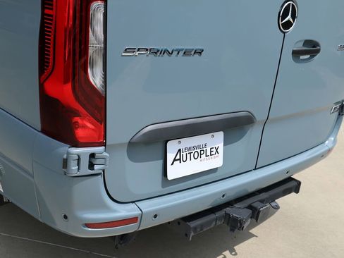 Used 2020 Mercedes-Benz Sprinter 3500 image 57