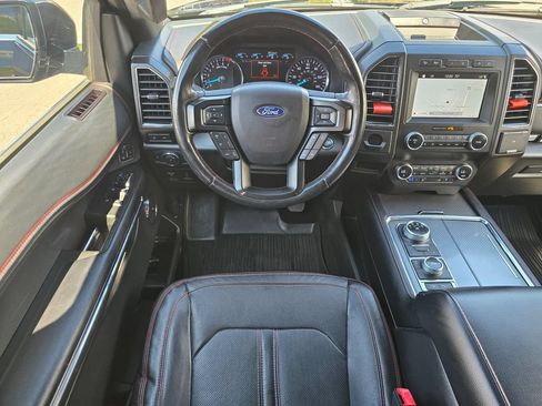 Used 2019 Ford Expedition Limited w/ Equipment Group 303A AWD/4WD image 33