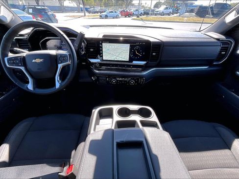 Certified 2025 Chevrolet Silverado 1500 LT image 13
