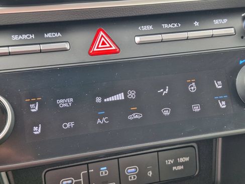 New 2025 Hyundai Sonata Limited FWD image 25