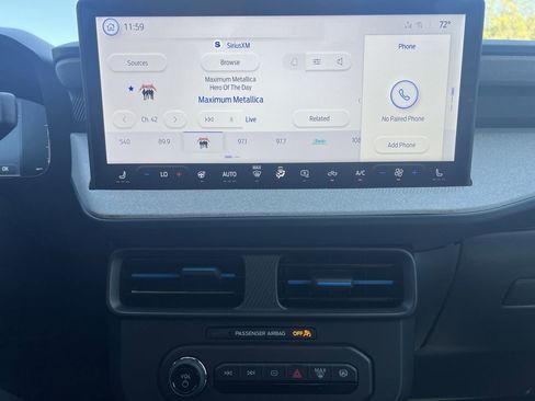 New 2026 Ford Maverick XLT w/ XLT Luxury Package image 5