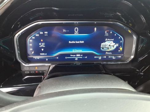 Used 2024 Chevrolet Silverado 2500 LTZ w/ LTZ Convenience Package image 27