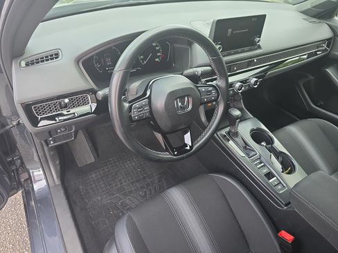 Used 2023 Honda Civic Sport image 15