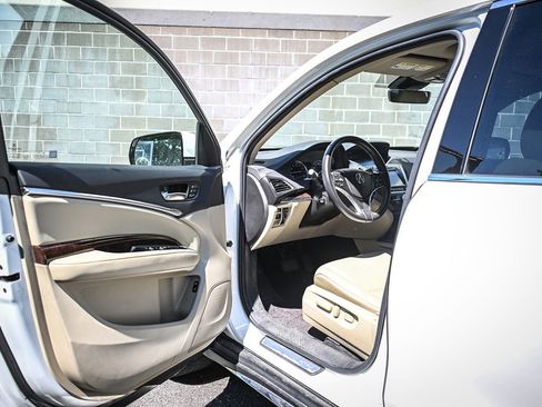 Used 2018 Acura MDX SH-AWD image 7