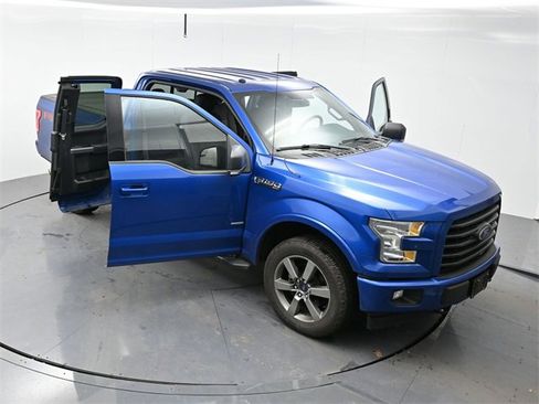 Used 2017 Ford F150 XLT w/ Equipment Group 302A Luxury image 38