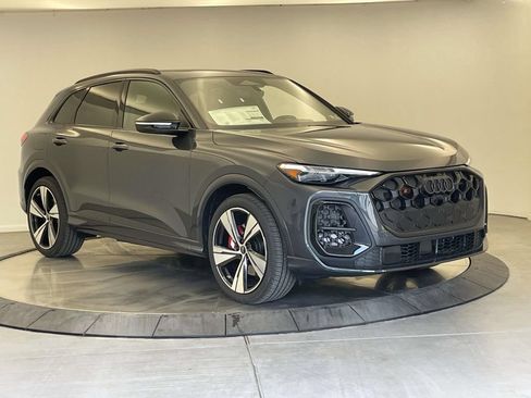New 2026 Audi SQ5 Premium Plus AWD/4WD image 9