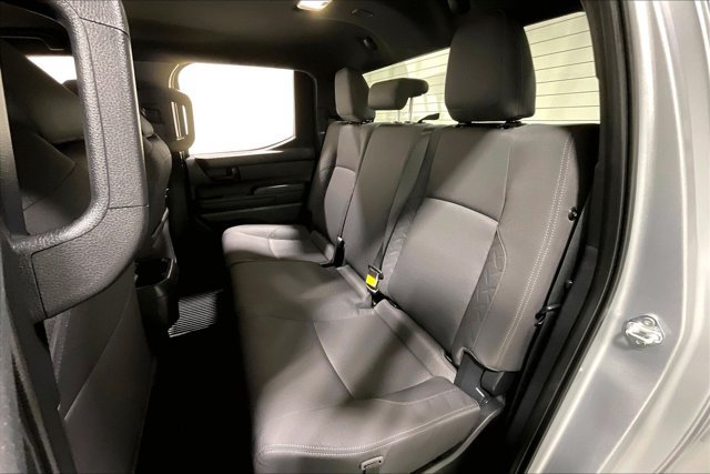 Certified 2025 Toyota Tacoma SR5 AWD/4WD image 27