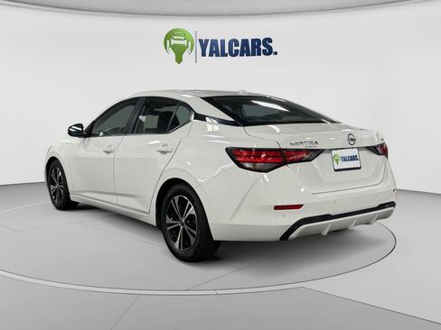 Used 2021 Nissan Sentra SV FWD image 3