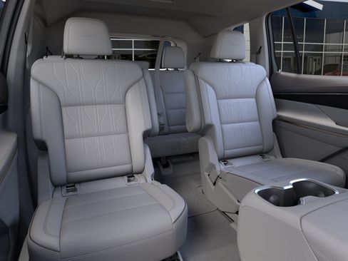New 2026 Buick Enclave Avenir w/ Super Cruise Package FWD image 17