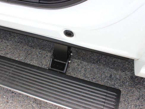 Used 2025 Ford F350 Platinum AWD/4WD image 6