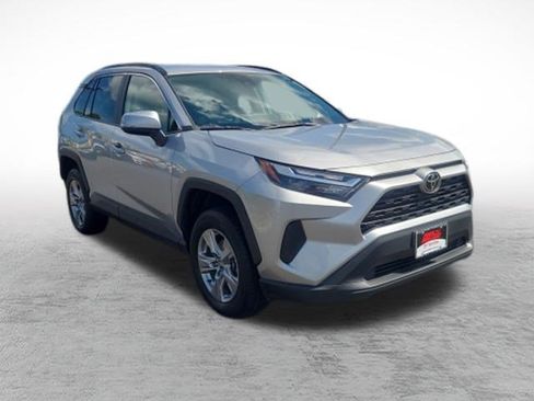 Certified 2025 Toyota RAV4 XLE AWD/4WD image 3