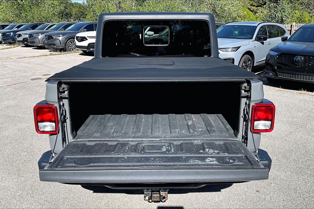 Used 2021 Jeep Gladiator Sport AWD/4WD image 38