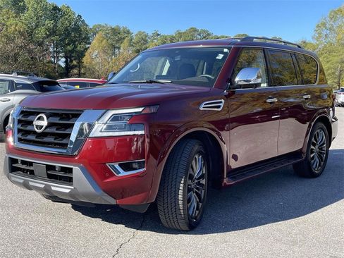 Used 2024 Nissan Armada Platinum w/ Captain's Chairs Package image 7