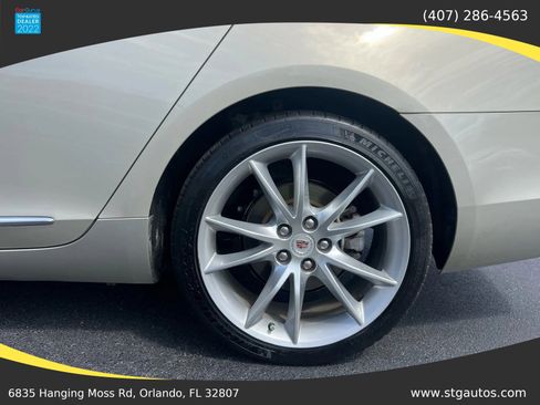 Used 2014 Cadillac XTS Premium image 32