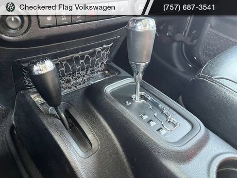 Used 2014 Jeep Wrangler Rubicon w/ Power Convenience Group AWD/4WD image 39