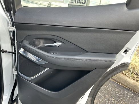 Used 2018 Jaguar E-PACE S image 31