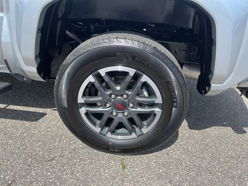 Certified 2024 Toyota Tacoma TRD Sport image 24