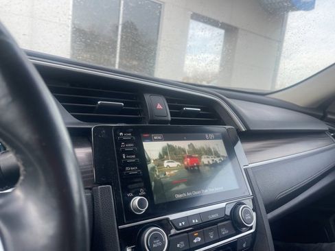 Used 2020 Honda Civic EX image 24