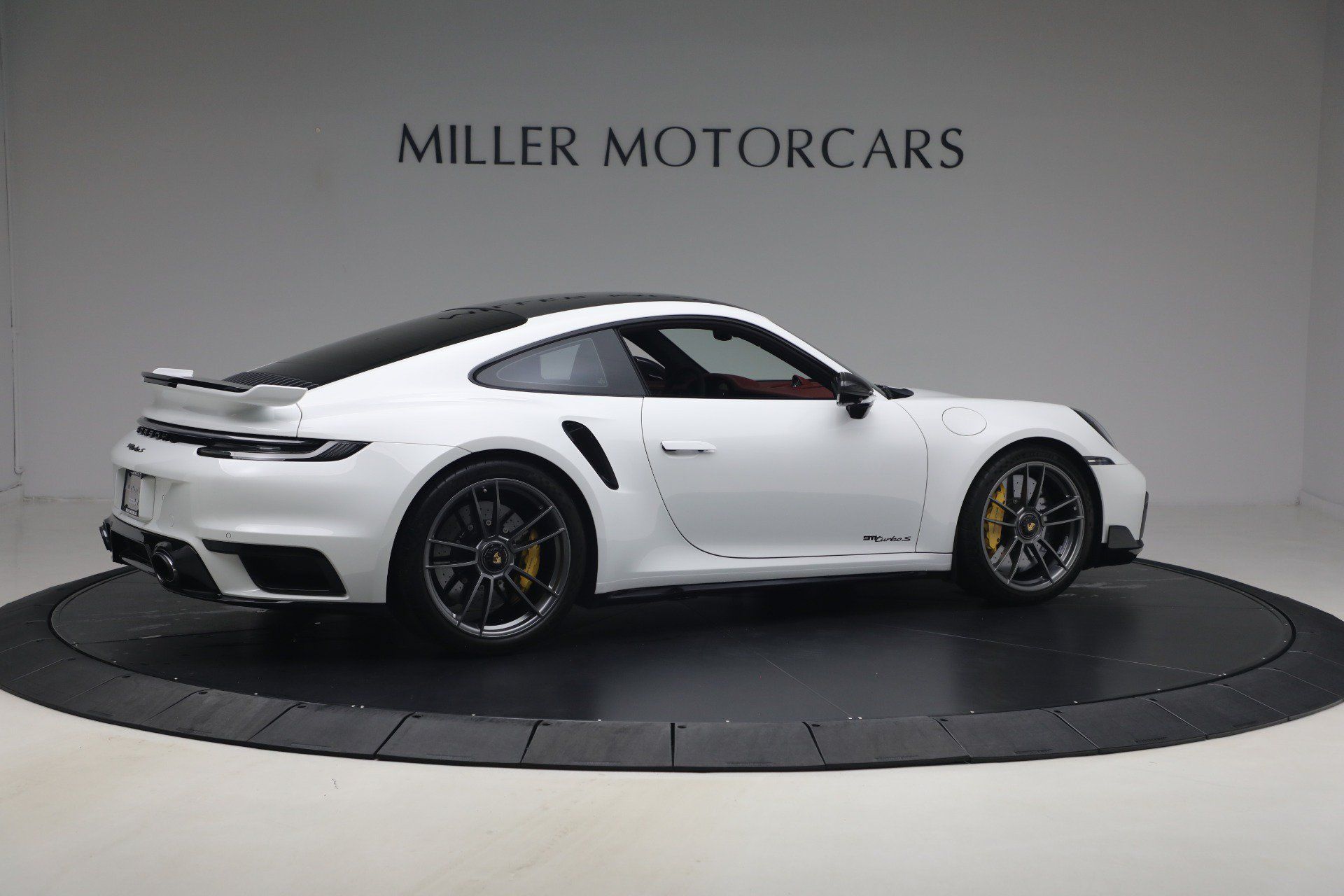 Used 2022 Porsche 911 Turbo S AWD/4WD image 8