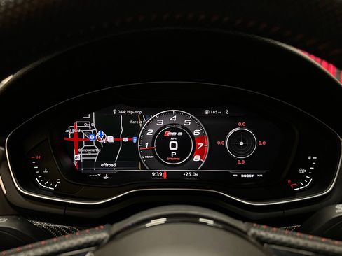 Used 2019 Audi RS 5 w/ Black Optic Carbon Package image 32