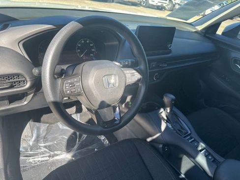 Used 2024 Honda HR-V LX image 33