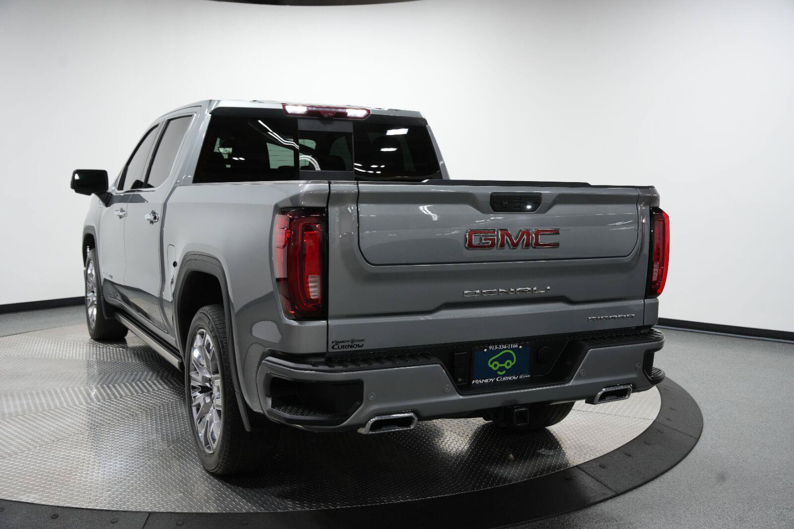 Certified 2024 GMC Sierra 1500 Denali w/ Denali Reserve Package AWD/4WD image 9