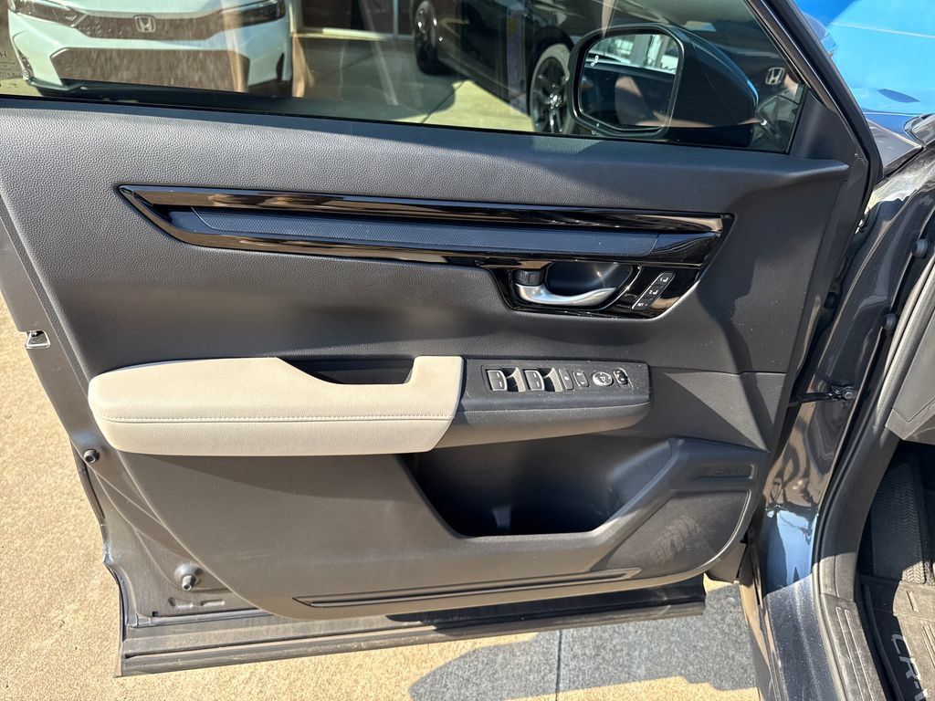Used 2024 Honda CR-V EX-L image 8