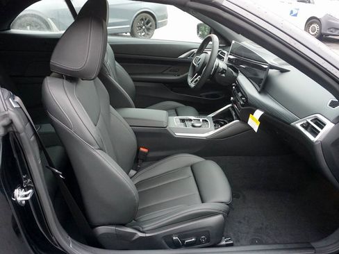 New 2026 BMW 440i xDrive Convertible w/ Premium Package image 11