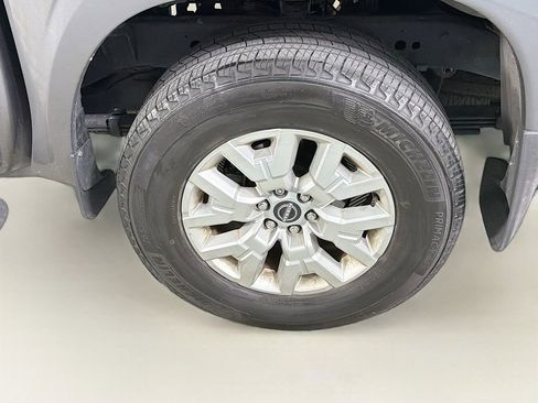 Used 2022 Nissan Frontier SV RWD image 30