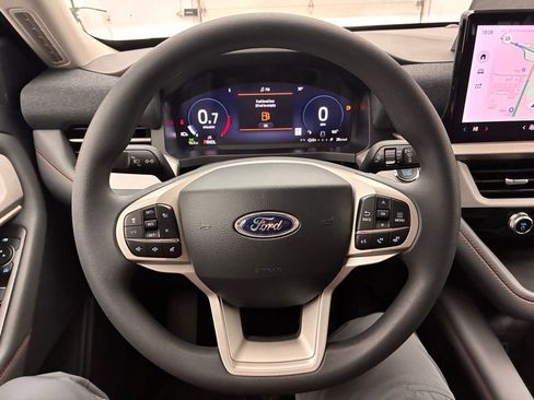 New 2026 Ford Explorer Active image 19