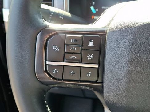 Certified 2025 Ford F150 Platinum AWD/4WD image 17