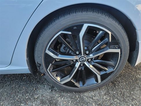 Certified 2023 Nissan Altima 2.5 SR image 8